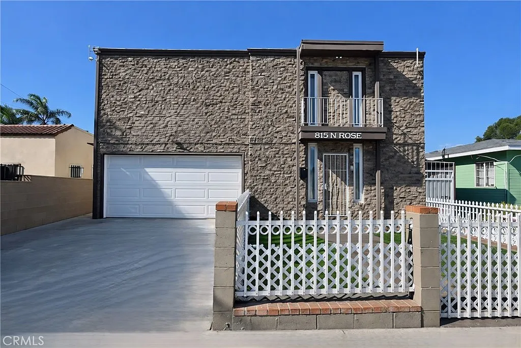 815 N Rose Ave — Photo 4