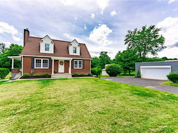 4515 Tuscarawas Rd, Beaver, PA 15009