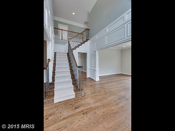 4th image of 6289 Fairfax National Way