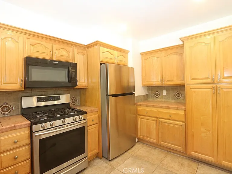 16572 Patricia Ln — Photo 7