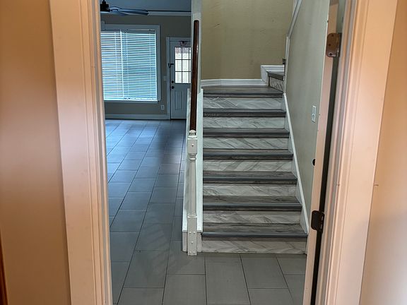 3rd image of 2928 Julie Ann Dr #1