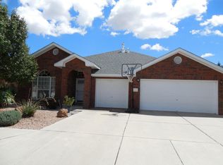 4520 Martinsburg Rd NW, Albuquerque, NM 87120