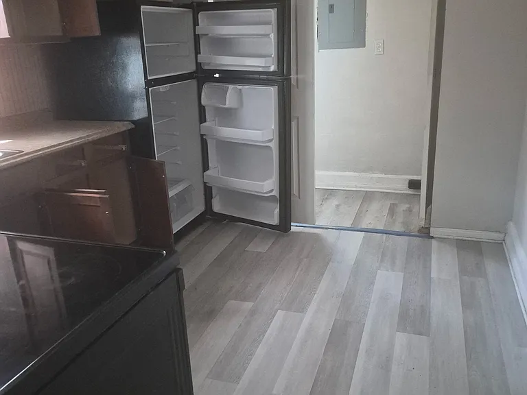 3046 Jupiter Ave — Photo 4