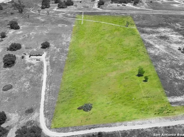 829 CR 332, Sutherland Springs, TX 78161