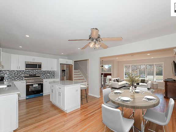 4th image of 3107 Beltagh Ave