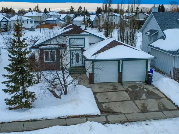 5111 E Shannon Dr, Olds, AB T4H 1X3