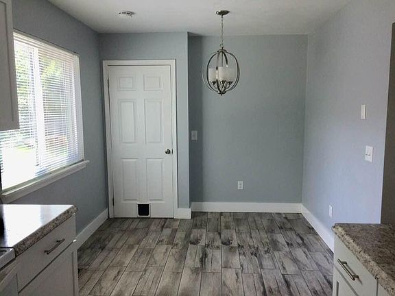 4th image of 6422 Norburn Way #6422