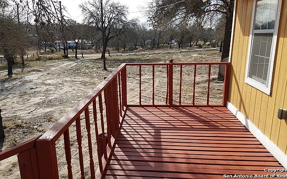 4th image of 551 Peaceful Ln