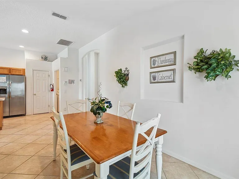 640 Chadbury Way — Photo 39