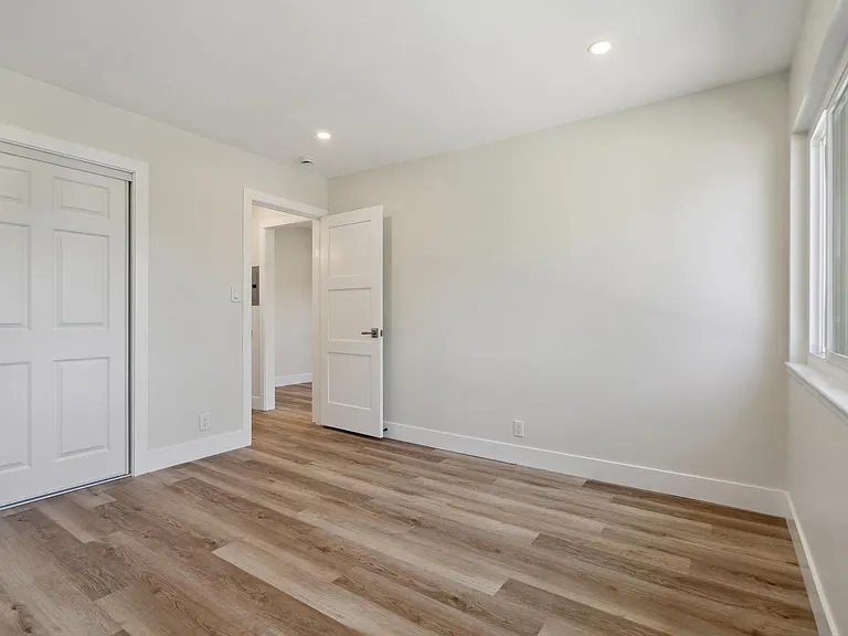 3441 Laguna Ave #2 — Photo 14