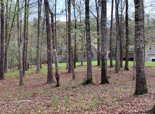 1201 Fairliewood Dr, Wetumpka, AL 36093