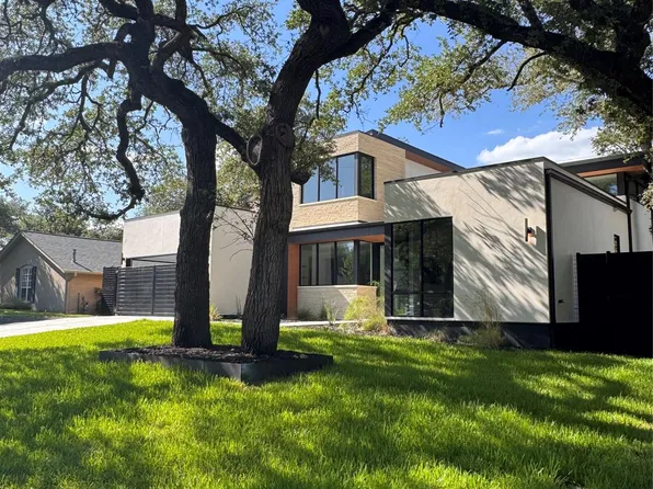 4216 Deepwoods Dr, Austin, TX 78731