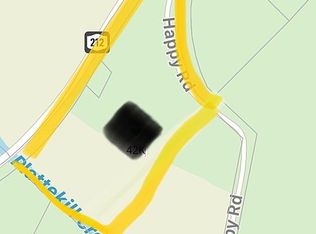 22 Happy Rd, Saugerties, NY 12477