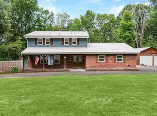 110 Bradman Est, Slippery Rock, PA 16057