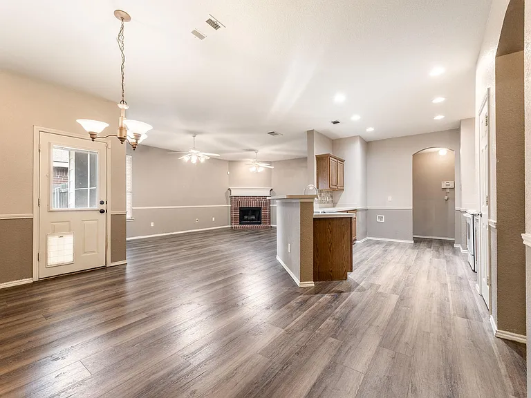 8832 Stirrup Way — Photo 18