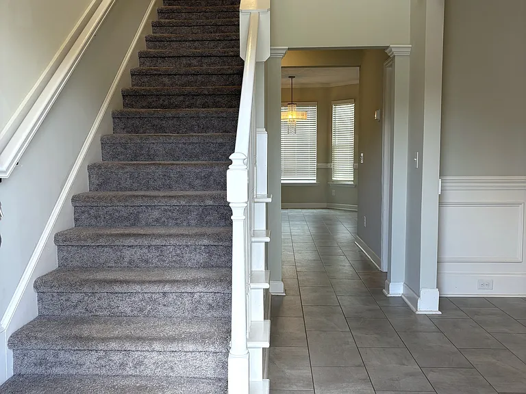 5277 Copse Dr — Photo 6