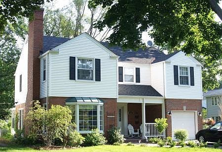 1st image of 706 E Park St