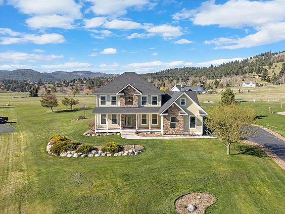 3rd image of 108 Eagle Crest Ct