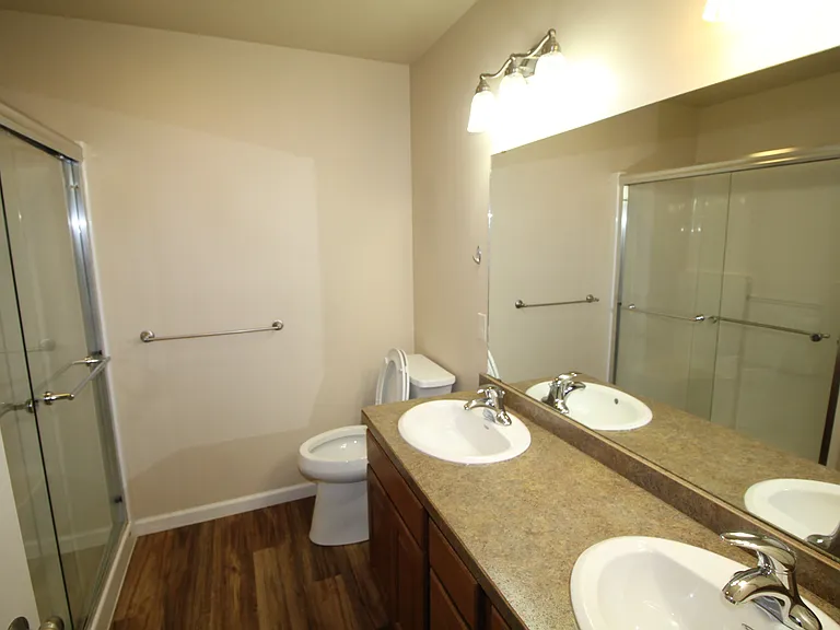 507 Roundhouse Dr — Photo 10