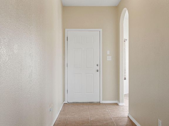 5th image of 3312 Rio Linda Dr SW