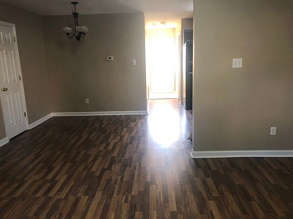 4th image of 455 Bramblewood Ln APT 12