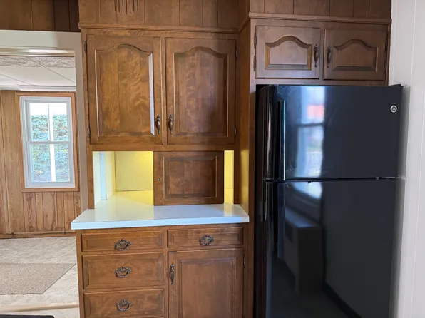 426 E Main St, Lititz, PA 17543