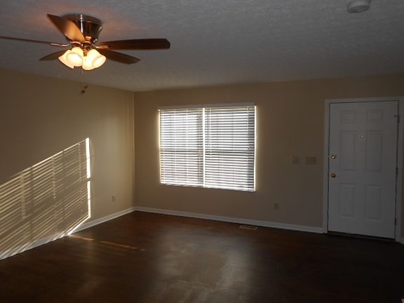 2nd image of 2392 Sunladen Dr