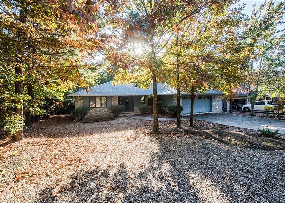 1st image of 5 Islay Cir