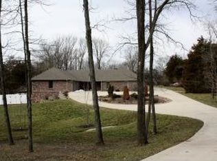 1201 S Cedar Grove Blvd, Columbia, MO 65201