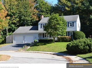 6 Applewood Cir, South Portland, ME 04106