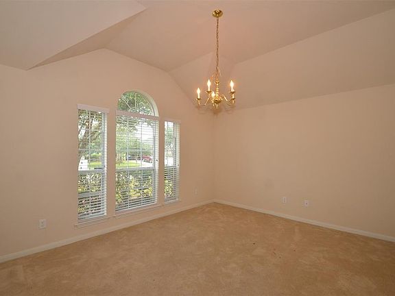 5th image of 14911 Mills Park Ln