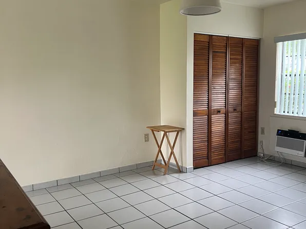 1924 Harding St Floor 1, Hollywood, FL 33020