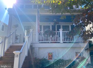 18 W Spring St, Alexandria, VA 22301