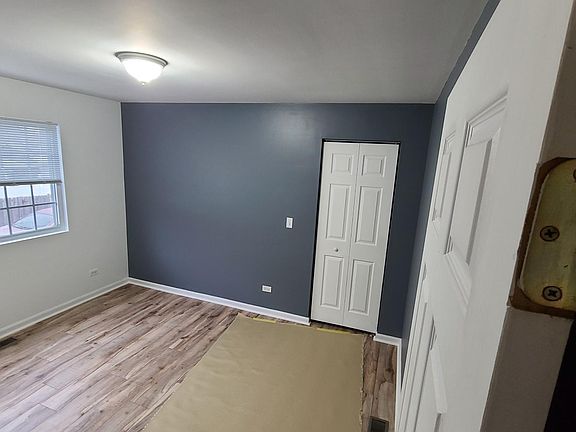 4th image of 2808 S Austin Blvd #1