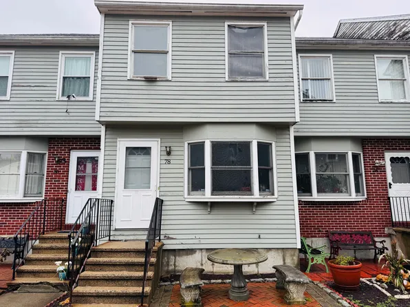 78 Coggswell Street #78, Bridgeport, CT 06610