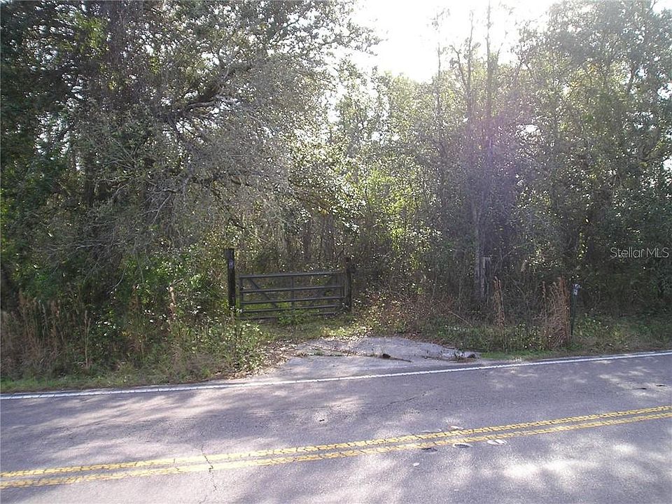 2nd image of 13852 Peace Blvd