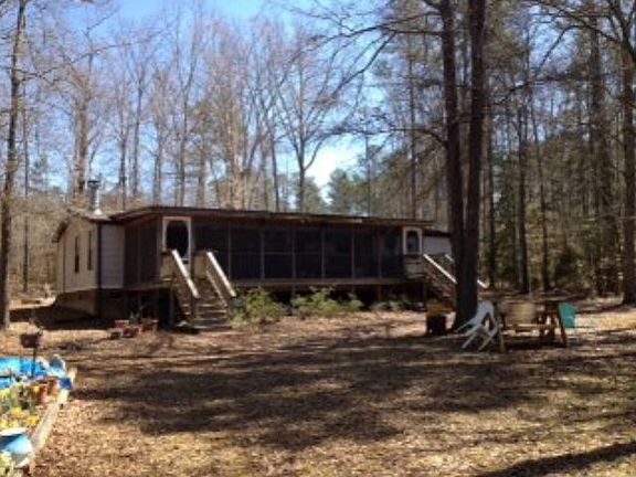 2nd image of 28 Tanglewood Ct