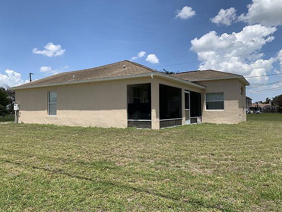 4th image of 892 SW Duncan Terrace