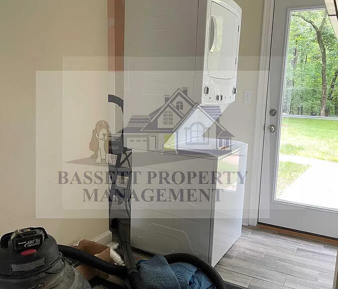 2281 Ridge Rd — Photo 14