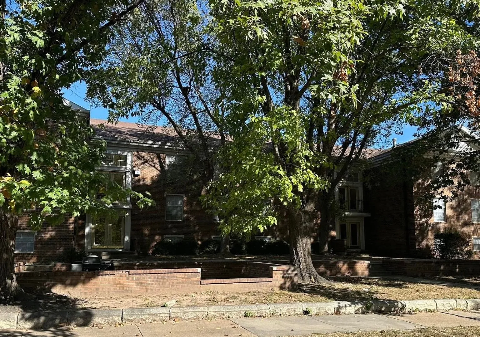 Brickstone — Photo 2