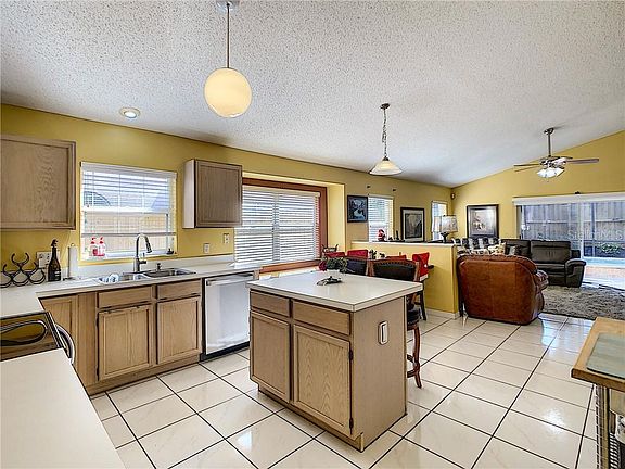 5th image of 12654 Maribou Cir
