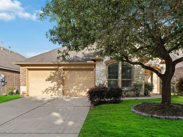 10910 Brighton Gardens Dr, Richmond, TX 77406