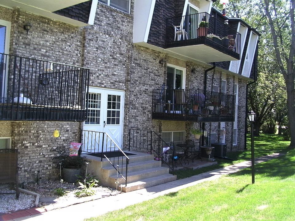 1st image of 103 N 14th St APT 1