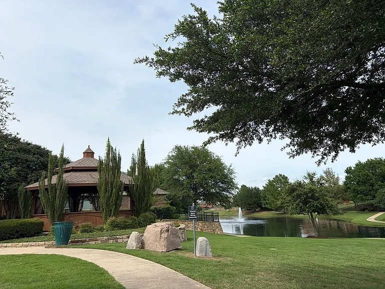 3221 Timber Ridge Trl — Photo 2