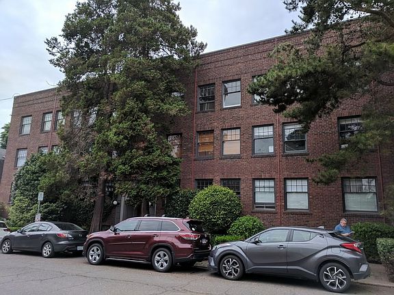 2nd image of 321 Boylston Ave E APT 408