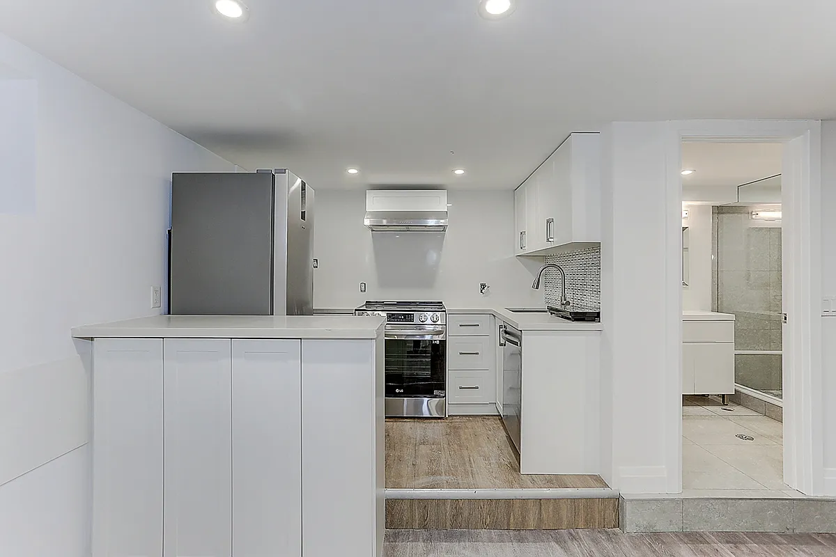 61 Clouston Ave - Lower — Photo 4