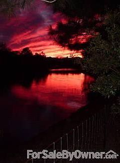 Leave the daily grind behind
						:
						A great place to relax and unwind