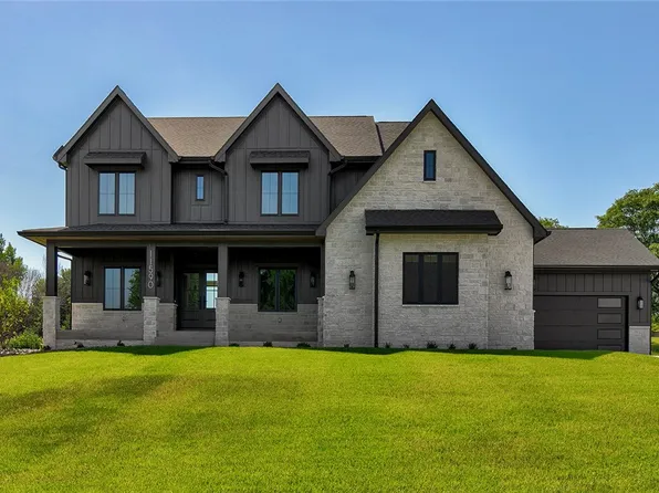 11590 NW Brookefield Ct, Grimes, IA 50111