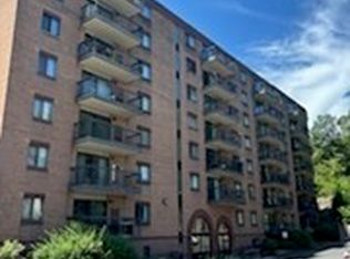 500 Salem St APT 808, Medford, MA 02155