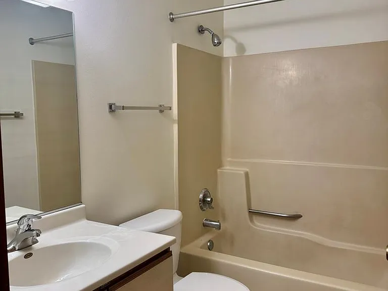 927 Briar Ln — Photo 40